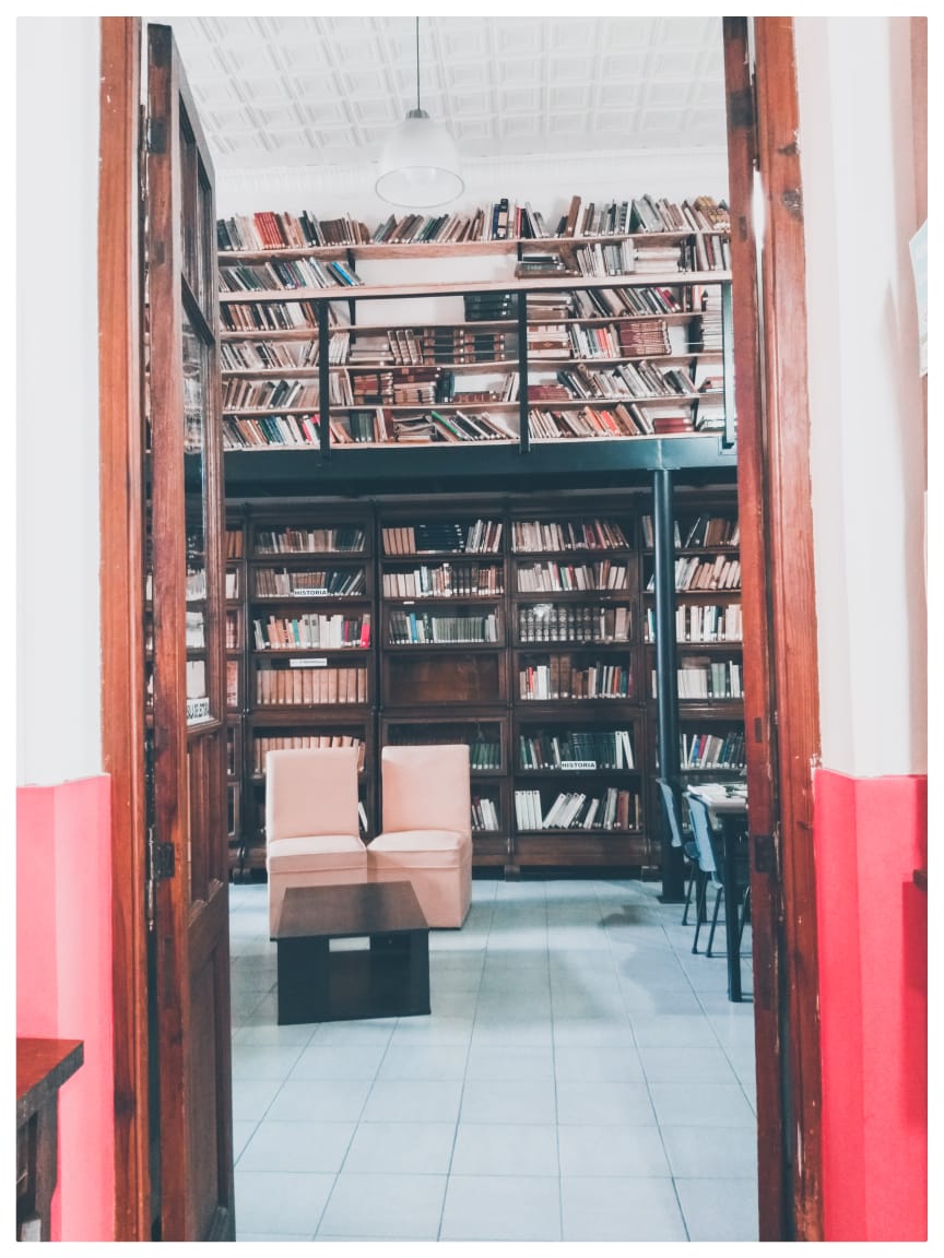 Biblioteca 7