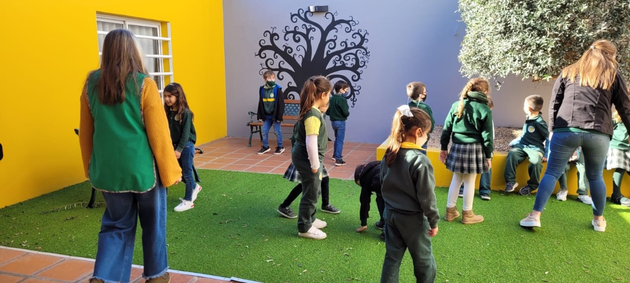biblioteca 3